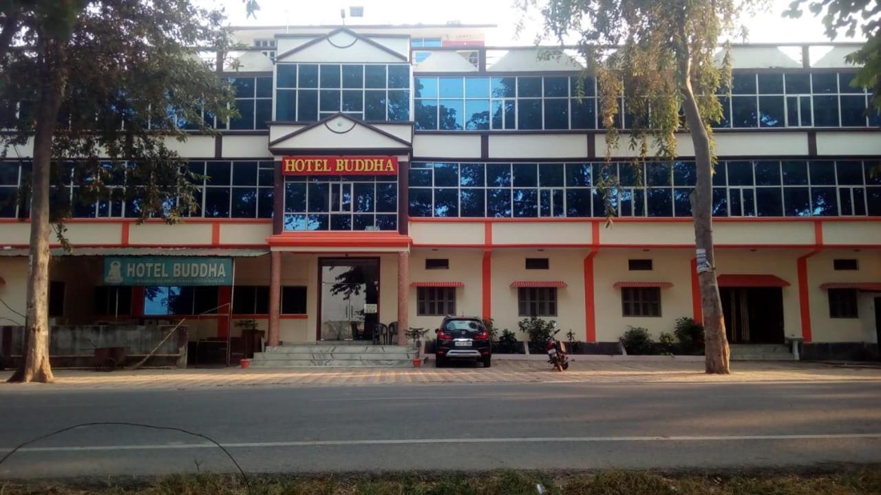 Hotel Buddha Kushinagar Екстериор снимка